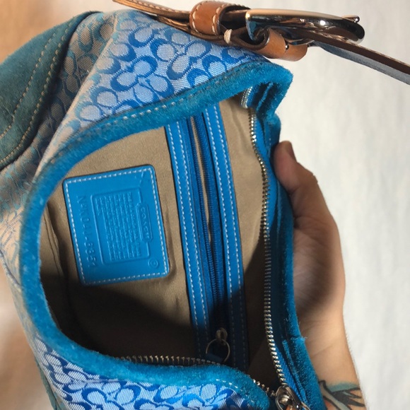 Coach K04J-6351 Hobo Handbag - Picture 5 of 5